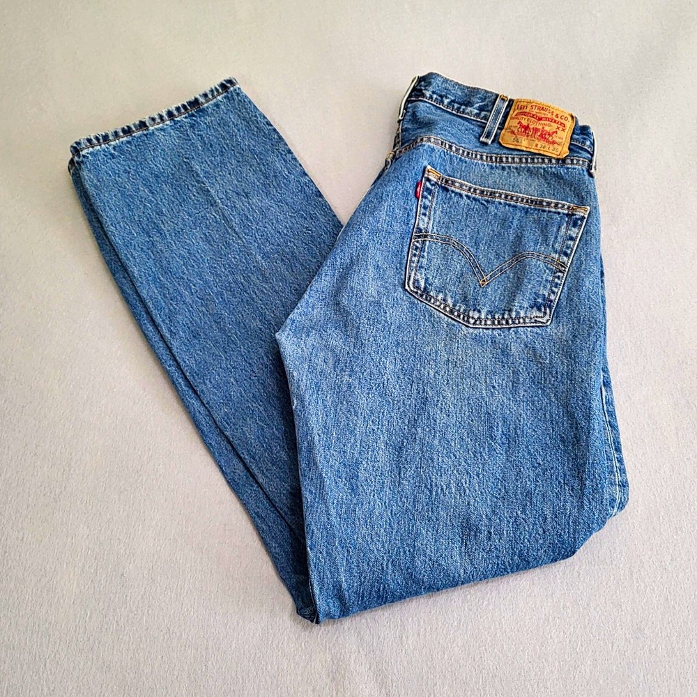 VTG Levi's 501 Button Fly Denim Blue Jeans Straight Leg Men's Size 38x36